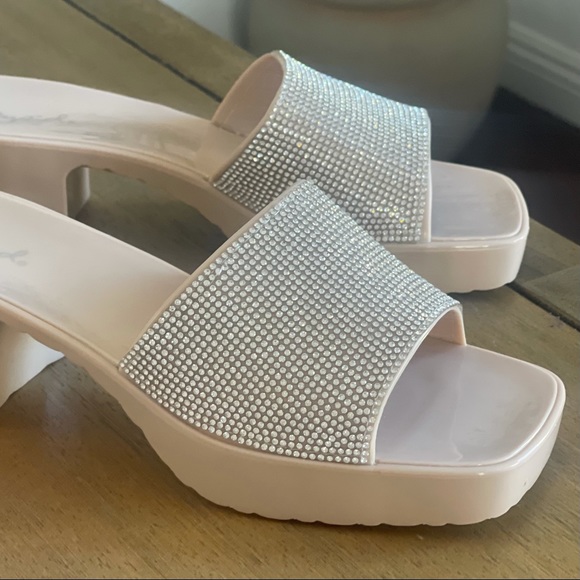 Rhinestone band jelly block heel holiday shoes - Picture 9 of 11